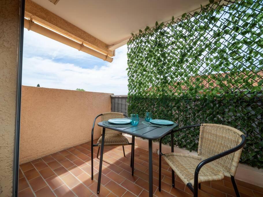 Appartement Tout Equipe Terrasse Parking Privatif Six-Fours-les-Plages Eksteriør bilde